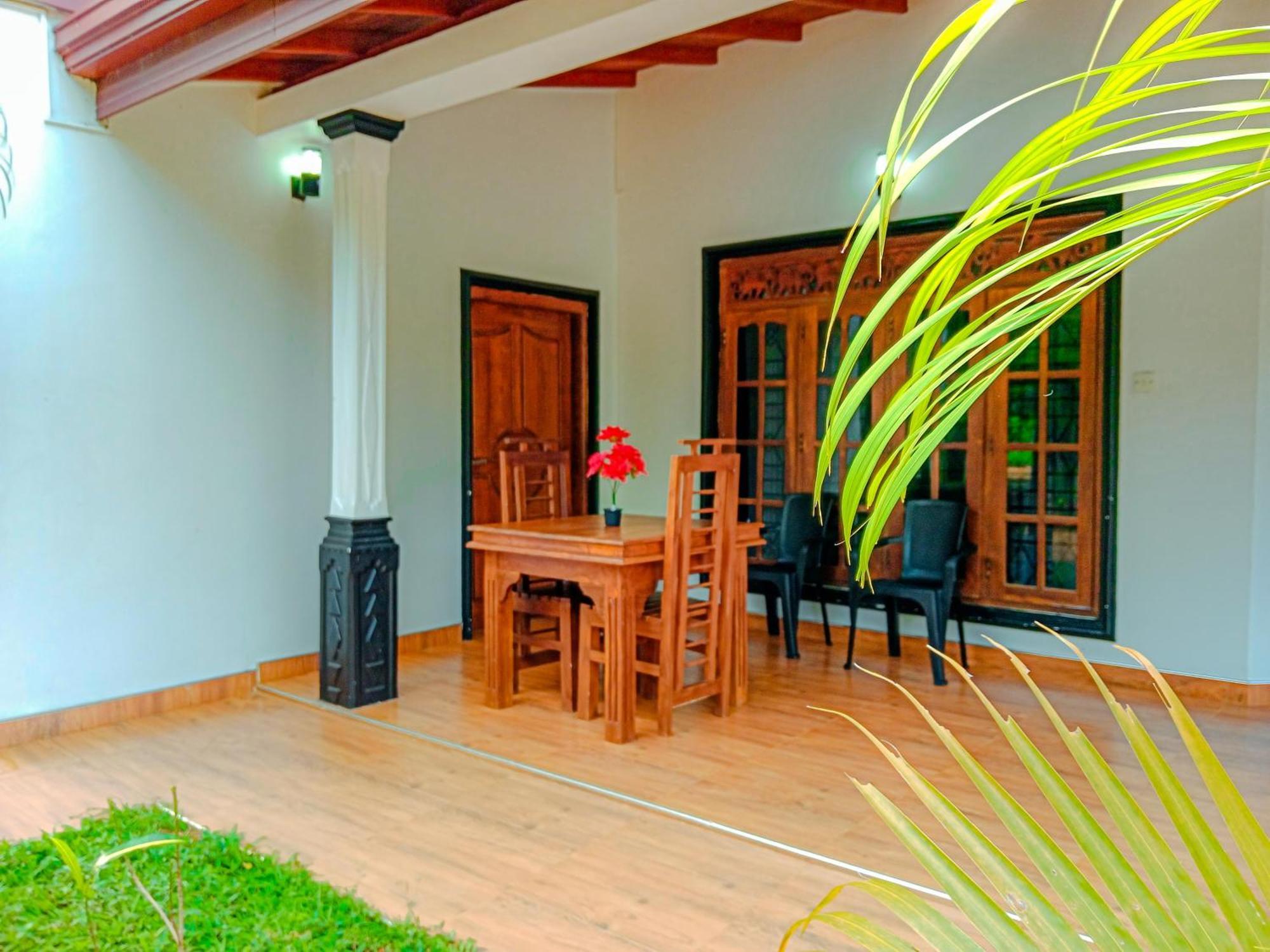 Sigiriya Peacock Homestay Exterior foto