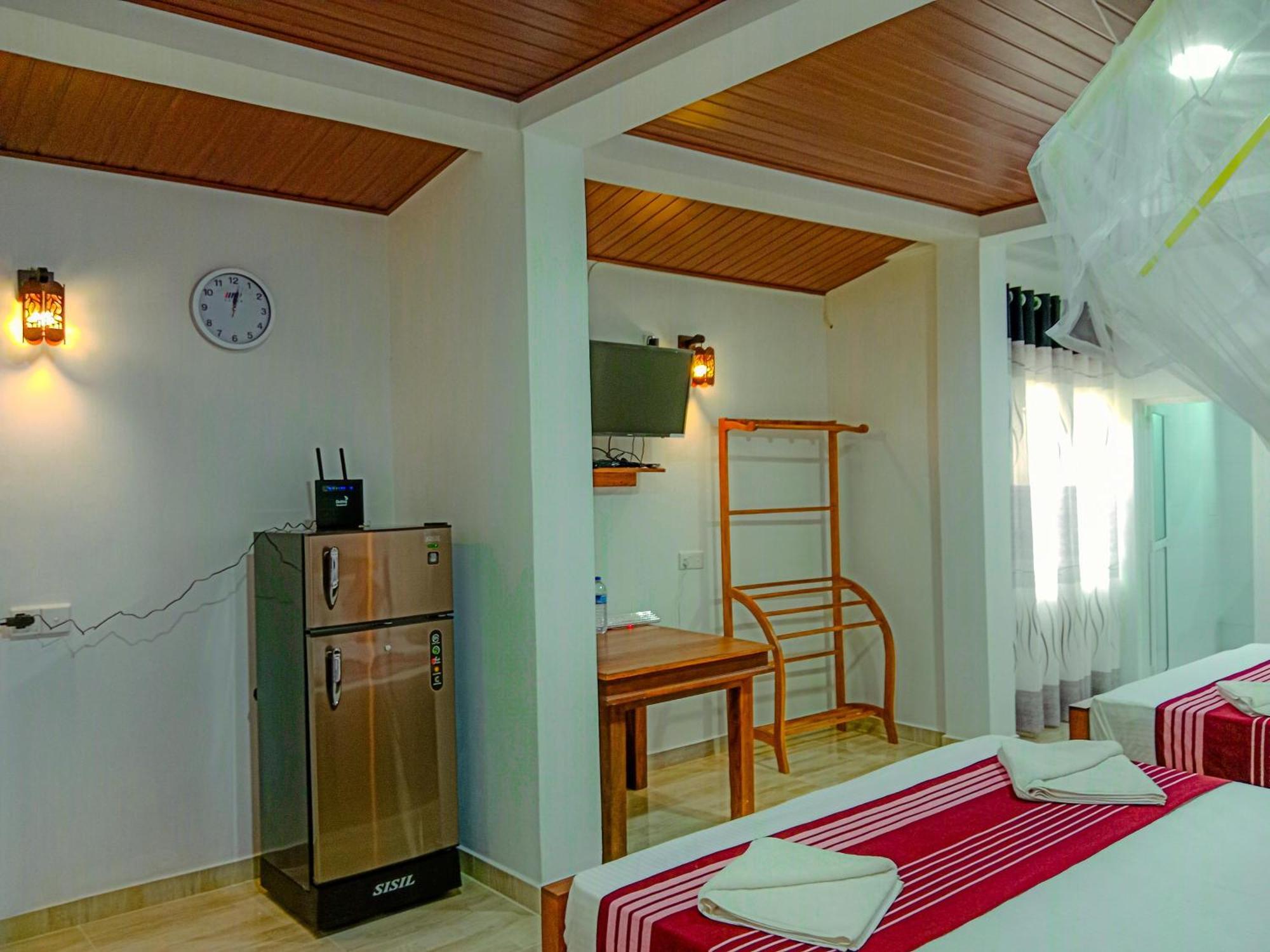 Sigiriya Peacock Homestay Exterior foto