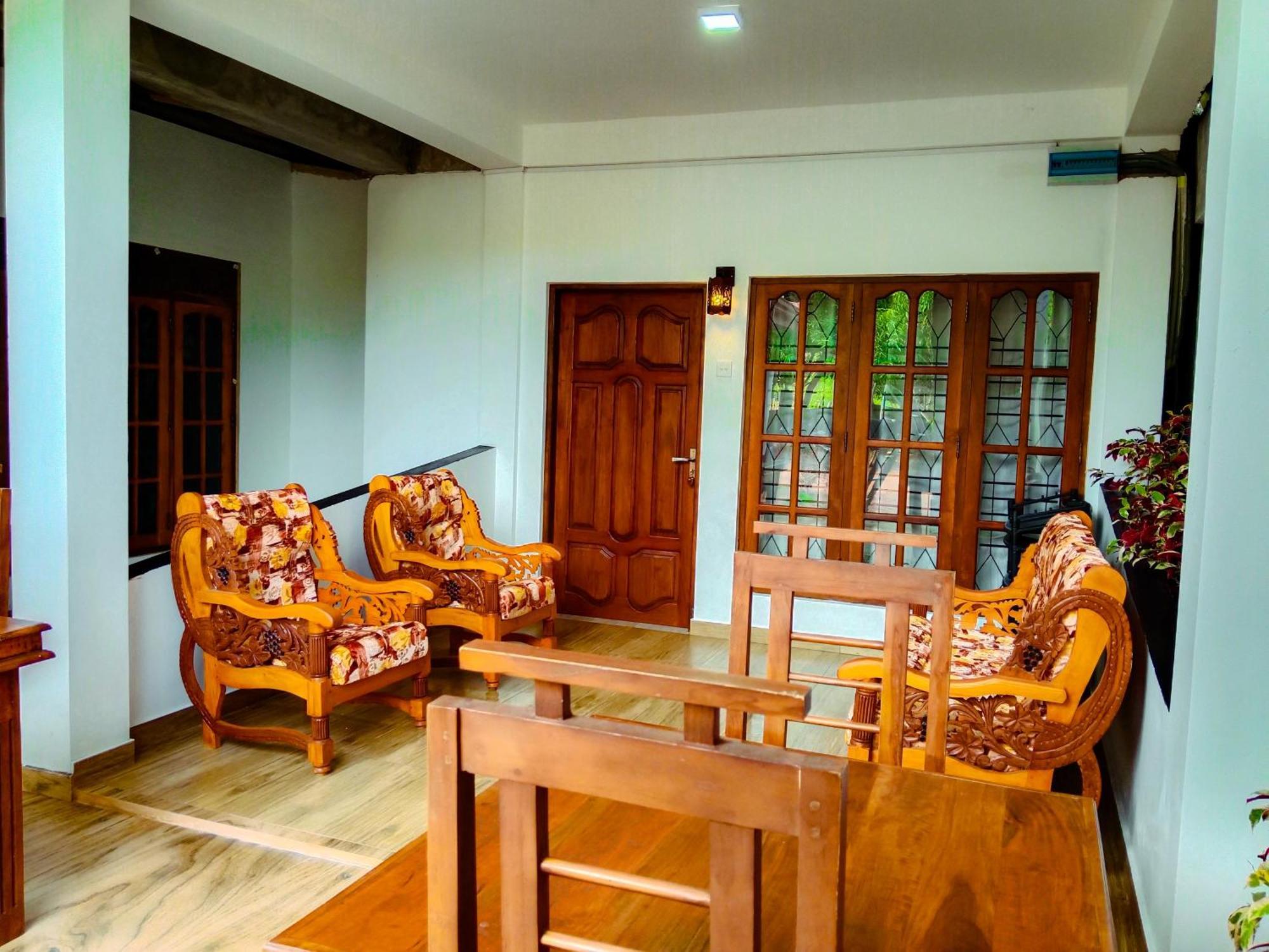 Sigiriya Peacock Homestay Exterior foto