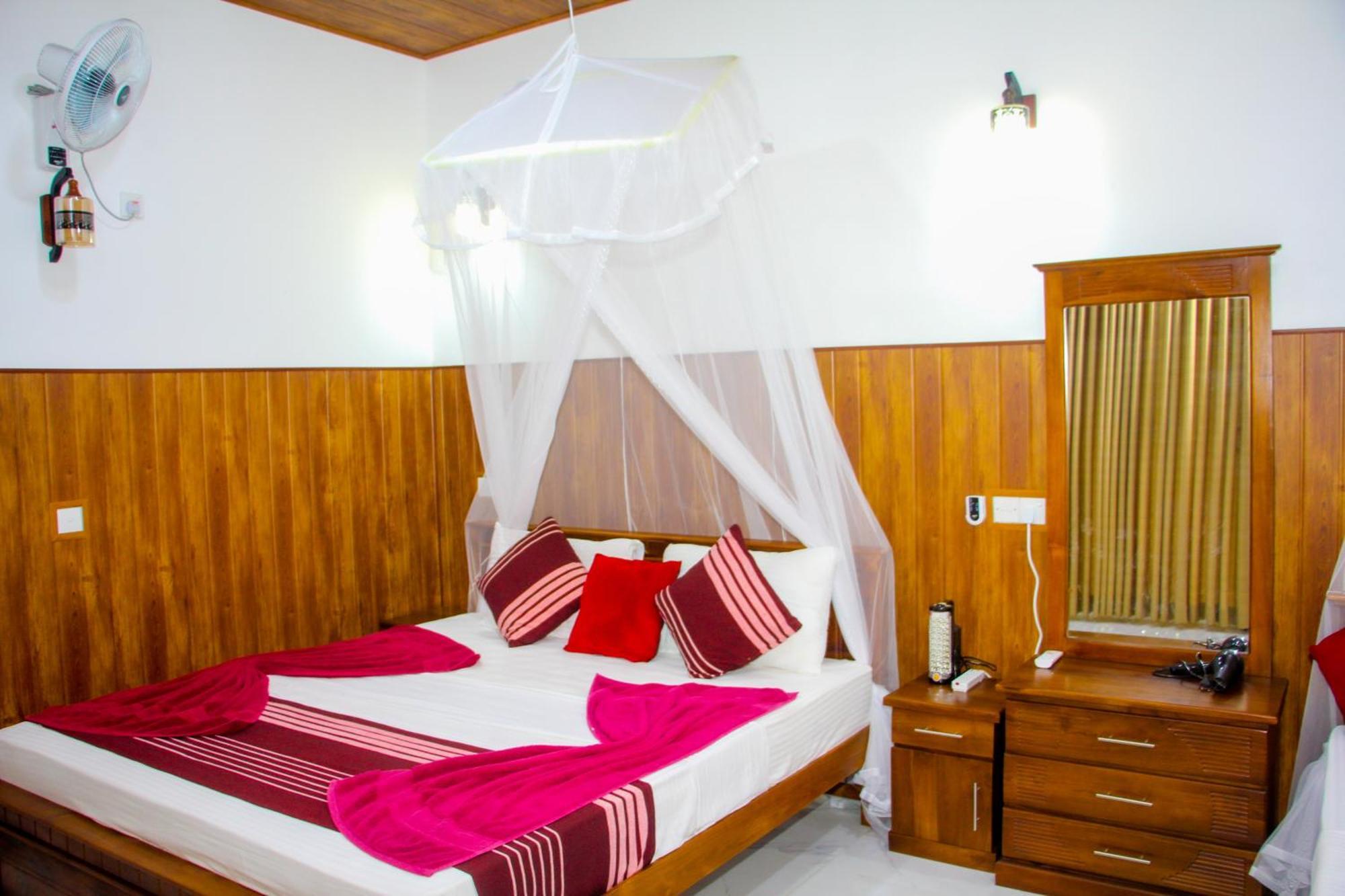 Sigiriya Peacock Homestay Exterior foto